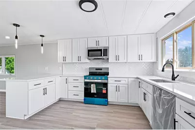 21 Cathy Circle, Portsmouth, RI 02871 - Photo 7