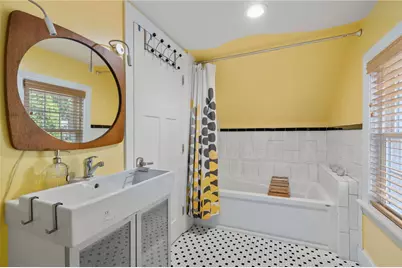 147 Riverside Drive, East Providence, RI 02915 - Photo 15