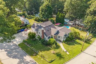 147 Riverside Dr, East Providence, RI 02915 - Photo 35