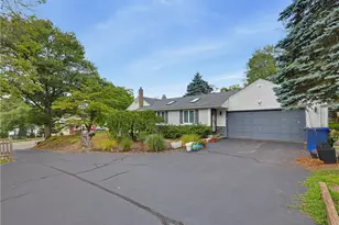 205 Waterman Ave, North Providence, RI 02911 - Photo 5