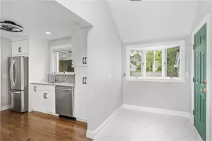 26 Tryon Ave, East Providence, RI 02916 - Photo 5
