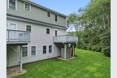 12 Park Avenue #13, Narragansett, RI 02882 - Photo 29