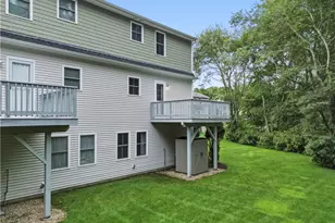 12 Park Ave, Narragansett, RI 02882 - Photo 29