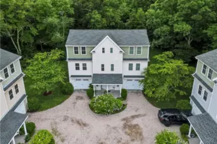 12 Park Ave, Narragansett, RI 02882 - Photo 31