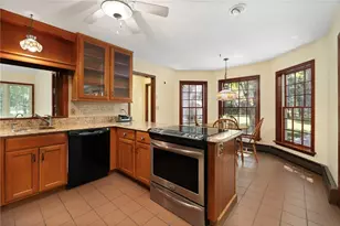 604 W Reach Dr, Jamestown, RI 02835 - Photo 17
