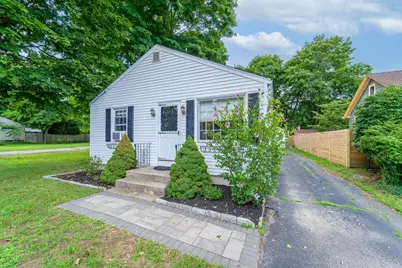 29 Pleasant View Road, Warwick, RI 02888 - Photo 1