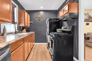 232 Transit St, Woonsocket, RI 02895 - Photo 9