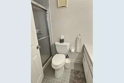 650 East Greenwich Avenue #7-109, West Warwick, RI 02893 - Photo 11