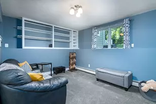 26 High St, North Kingstown, RI 02852 - Photo 17