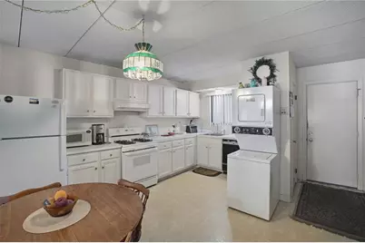 143 Hoffman Avenue #208, Cranston, RI 02920 - Photo 9