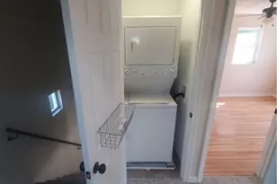 5 Ludlow St, Johnston, RI 02919 - Photo 13
