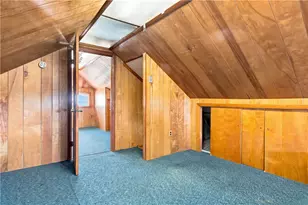 29 E Earle St, Cumberland, RI 02864 - Photo 25