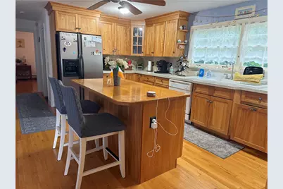10 Isabelle Drive, Narragansett, RI 02882 - Photo 3