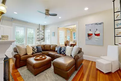 70 Humboldt Avenue, Providence, RI 02906 - Photo 7