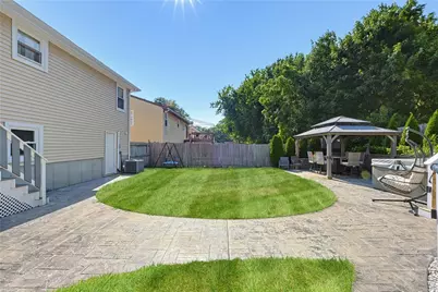 33 Scott Drive, East Providence, RI 02915 - Photo 27