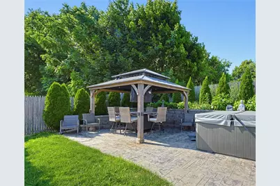33 Scott Drive, East Providence, RI 02915 - Photo 25