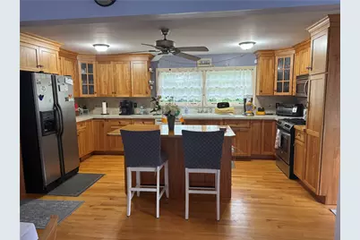 10 Isabelle Drive, Narragansett, RI 02882 - Photo 3