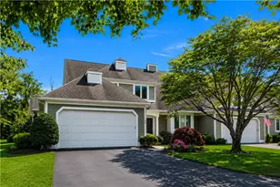 36 Overlook Dr, North Kingstown, RI 02852 - Photo 3