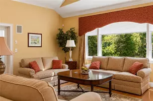36 Overlook Dr, North Kingstown, RI 02852 - Photo 11