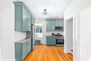 119 Longwood Ave, Providence, RI 02908 - Photo 9