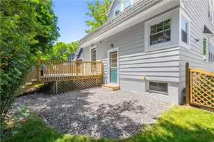 119 Longwood Ave, Providence, RI 02908 - Photo 31