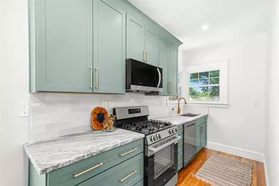 119 Longwood Avenue, Providence, RI 02908 - Photo 11
