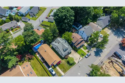 119 Longwood Avenue, Providence, RI 02908 - Photo 31