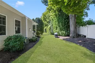 15 W Glen Ln, West Warwick, RI 02893 - Photo 43