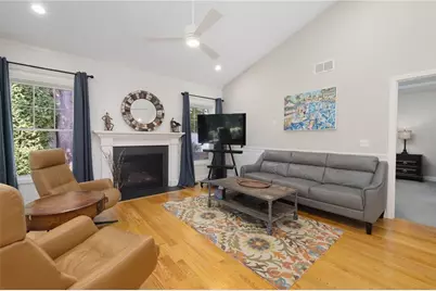 15 West Glen Lane, West Warwick, RI 02893 - Photo 9