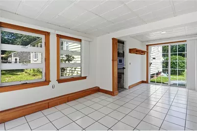 22 Hatfield Street, North Kingstown, RI 02852 - Photo 17