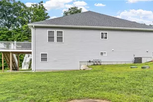 1520 Chopmist Hill Rd, Scituate, RI 02857 - Photo 23