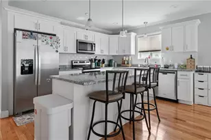 1520 Chopmist Hill Rd, Scituate, RI 02857 - Photo 3