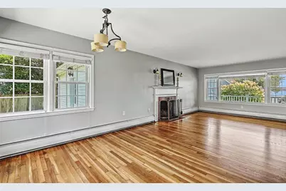 25 Viking Drive, Bristol, RI 02809 - Photo 11