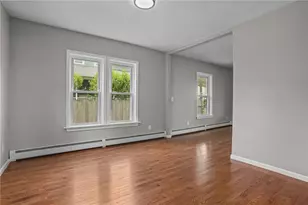 34 Chapin Ave, Warwick, RI 02889 - Photo 9
