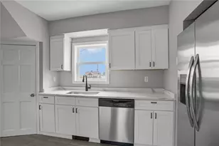 34 Chapin Ave, Warwick, RI 02889 - Photo 13