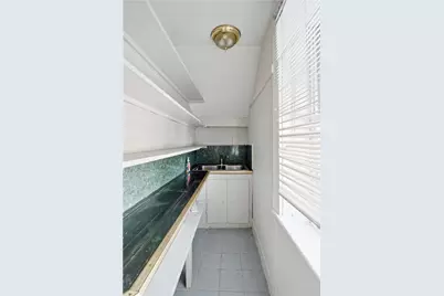 127 Meadow Street, Pawtucket, RI 02860 - Photo 5