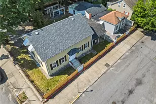 127 Meadow St, Pawtucket, RI 02860 - Photo 25
