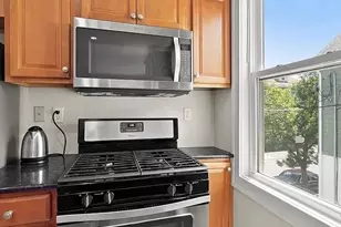 20 Governor St, Providence, RI 02906 - Photo 3