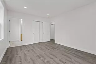 22 Sherwood St, Providence, RI 02904 - Photo 49