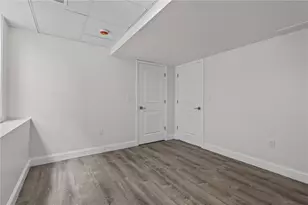 22 Sherwood St, Providence, RI 02904 - Photo 35