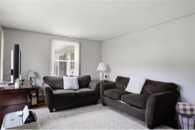 52 Fairgreen Drive, West Warwick, RI 02893 - Photo 13