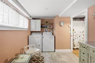52 Fairgreen Dr, West Warwick, RI 02893 - Photo 19