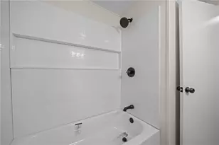30 Hollywood Ave, Coventry, RI 02816 - Photo 31