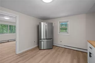 30 Hollywood Ave, Coventry, RI 02816 - Photo 17