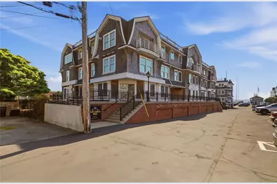 10 Brown & Howard #103, Newport, RI 02840 - Photo 21