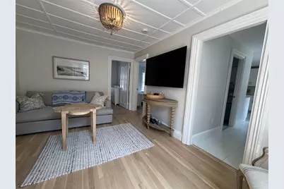 8 Barney Street #2, Newport, RI 02840 - Photo 5