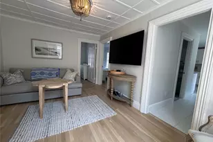 8 Barney St, Newport, RI 02840 - Photo 5