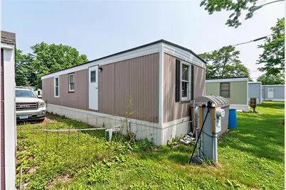 743 Forest Park Avenue, Middletown, RI 02842 - Photo 17