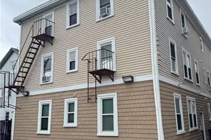 39 America St, Providence, RI 02903 - Photo 3