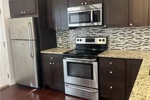 109 Sutton St, Providence, RI 02903 - Photo 9